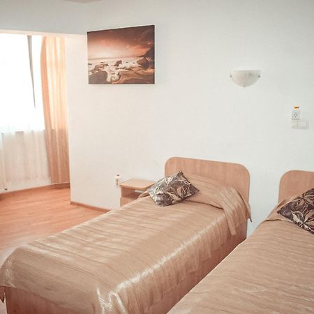 Pensiunea Belvedere Craiova Bagian luar foto